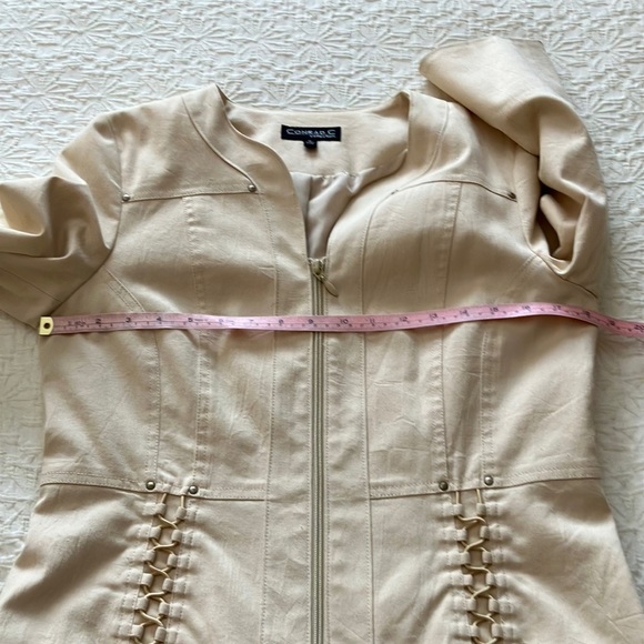 Just listed💙Cute & practical cream zip blazer w/3/4 arms & lacing detail - Picture 12 of 15